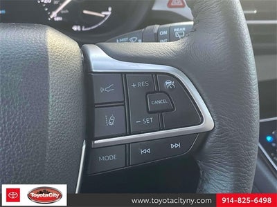 2023 Toyota Sienna XLE COME AND TAKE IT BEFORE ITS SOLD OUT